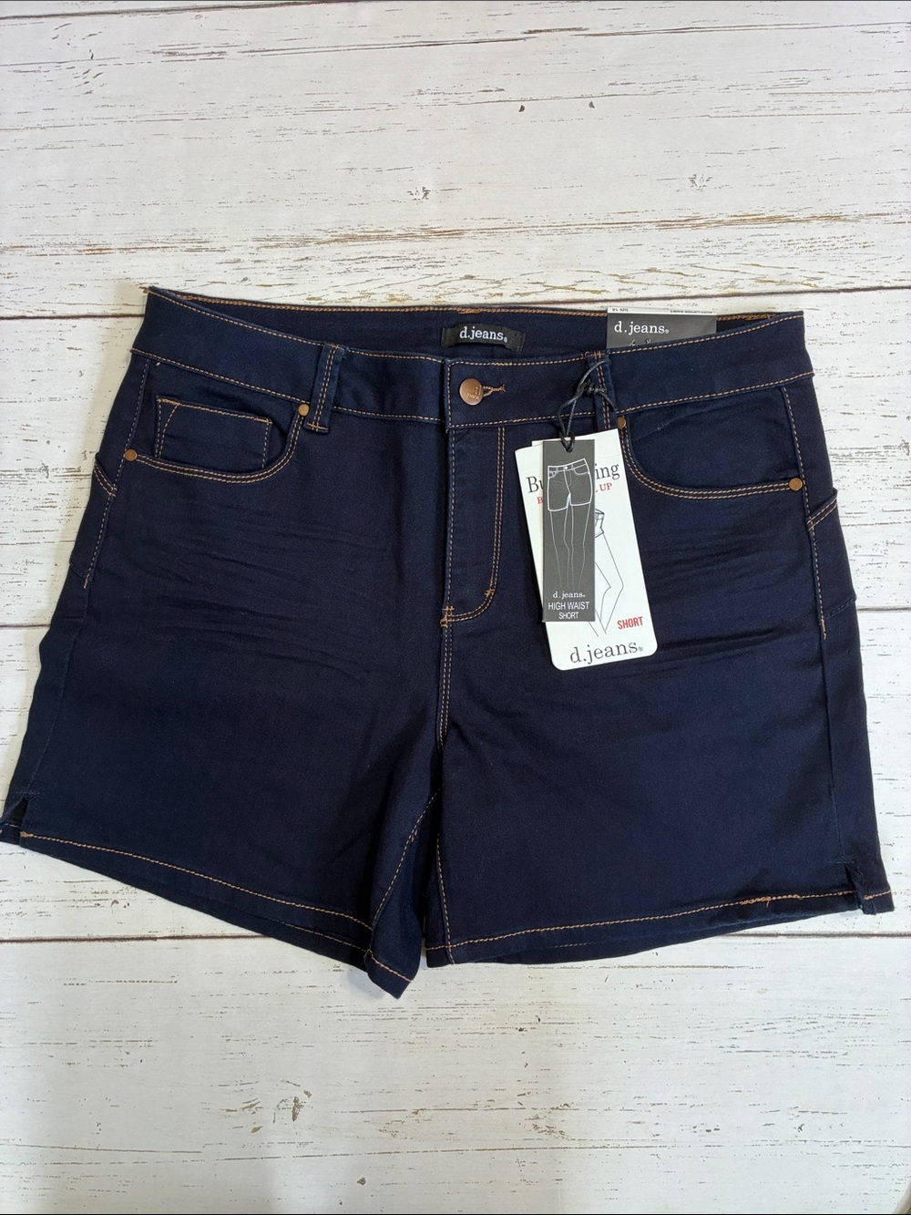 D Jeans Dark Blue High Waist “Butt Lifting” Stretch Denim Shorts, sz 14, NWT